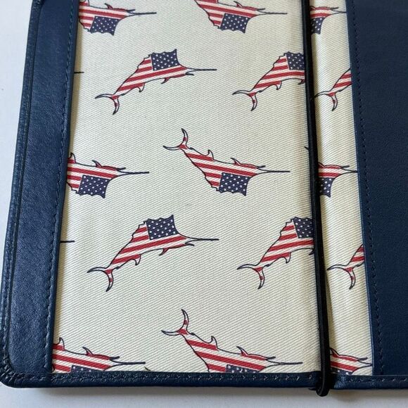 Tommy Bahama American Golfer leather passport score card holder - Picture 8 of 8
